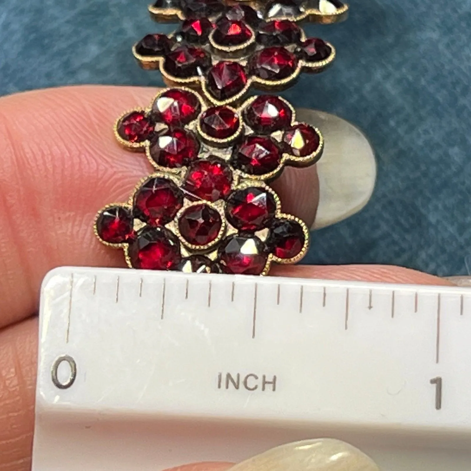 10k Gold Rose-Cut Garnet Victorian Cluster Bracelet. 15.7g