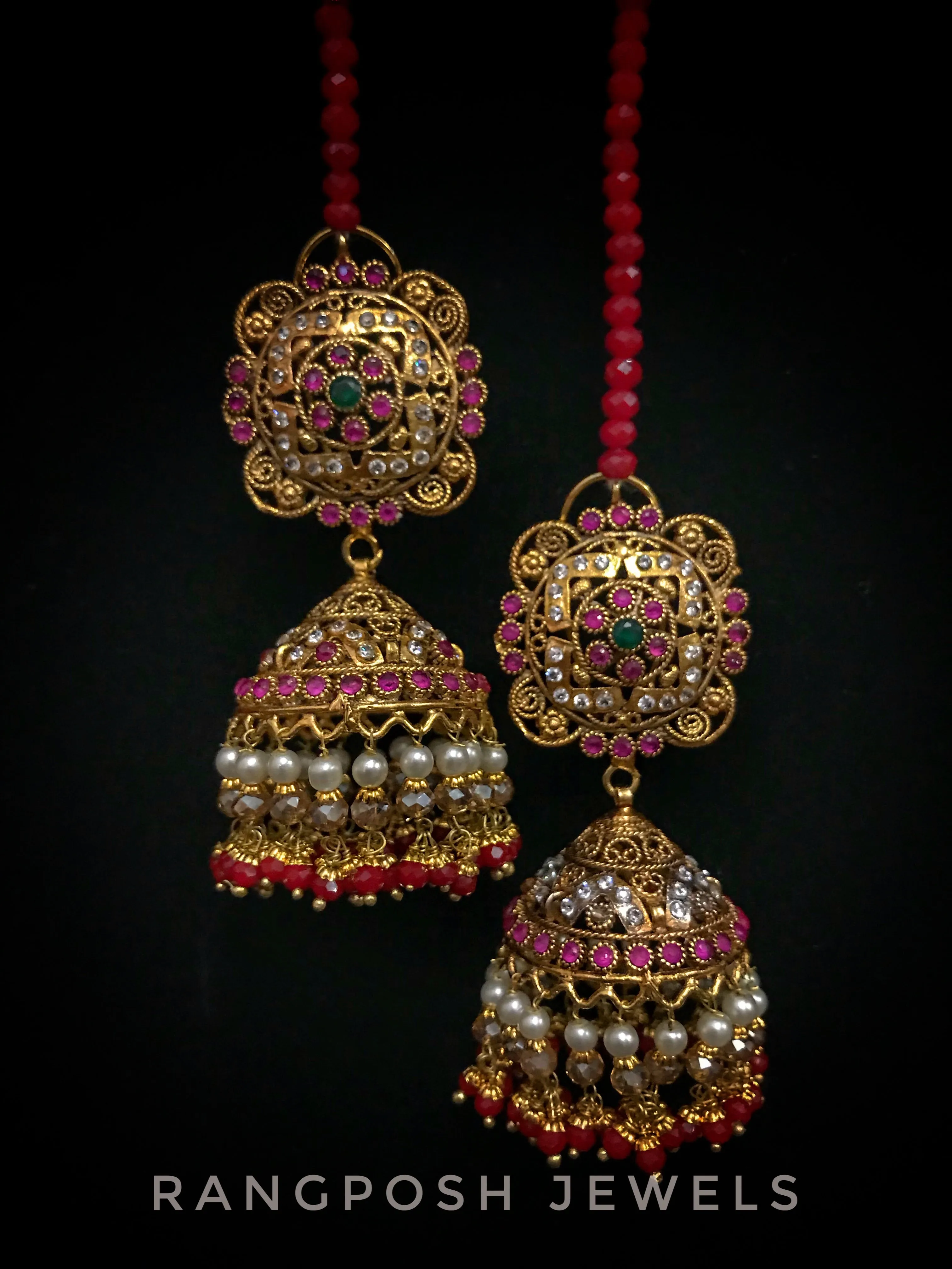 Meeru jhumkay