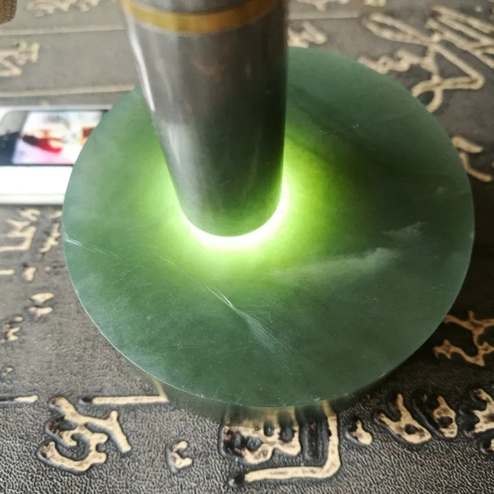 Natural Kunlun Jade Rough Nephrite Raw (168g, 5.9X5.9X2.1cm)