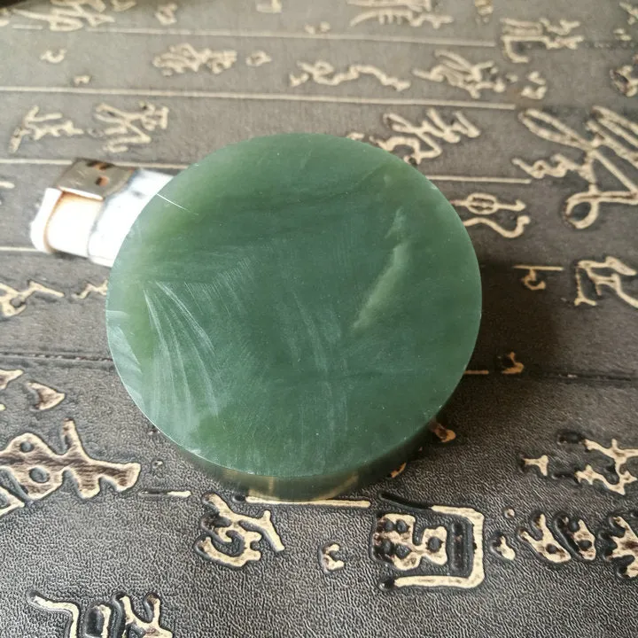 Natural Kunlun Jade Rough Nephrite Raw (168g, 5.9X5.9X2.1cm)