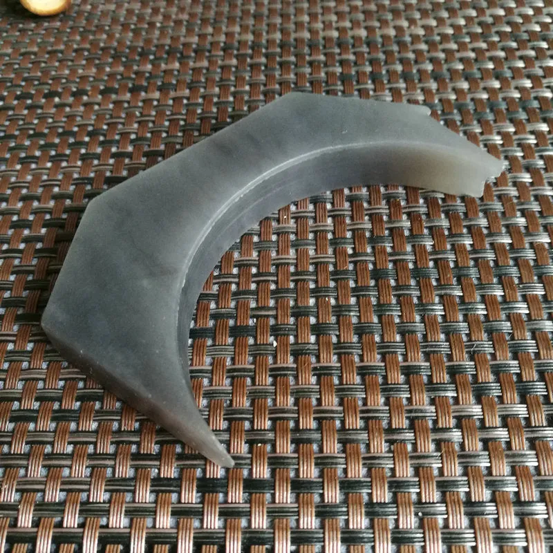 Natural Kunlun Jade Rough Nephrite Raw (80g,8.5X2.5X1.3cm)