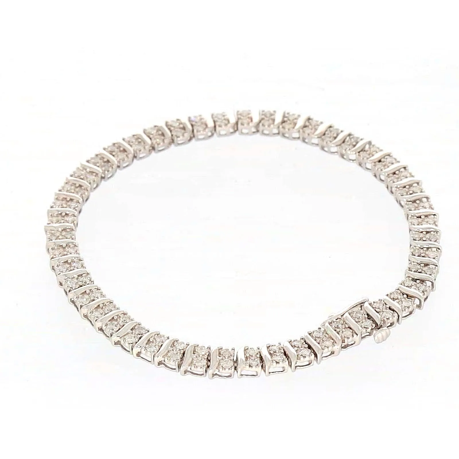 Sterling Silver Round Brilliant Cut 1 Carat tw of Diamonds Tennis Bracelet