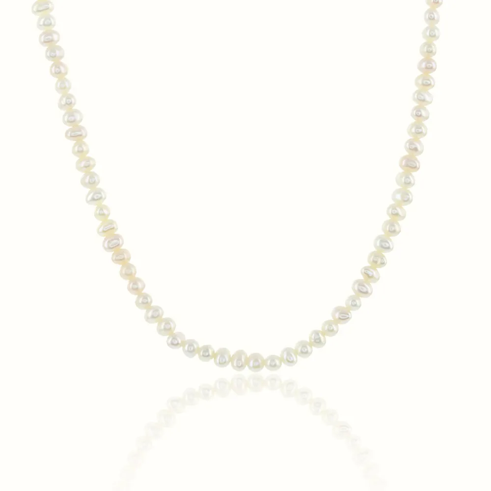 Women's Pearl Necklace