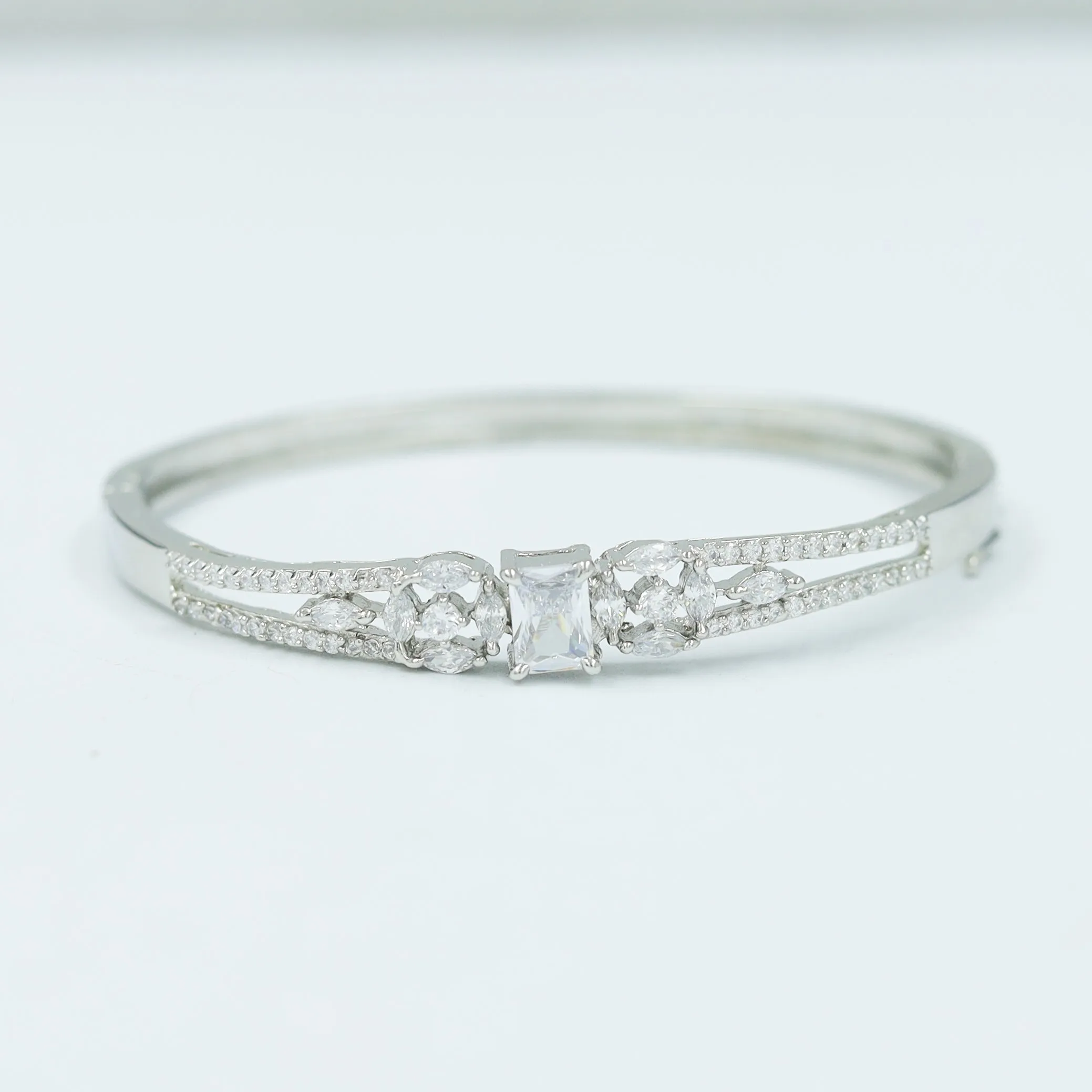 Zircon/AD Bracelet 11693-11