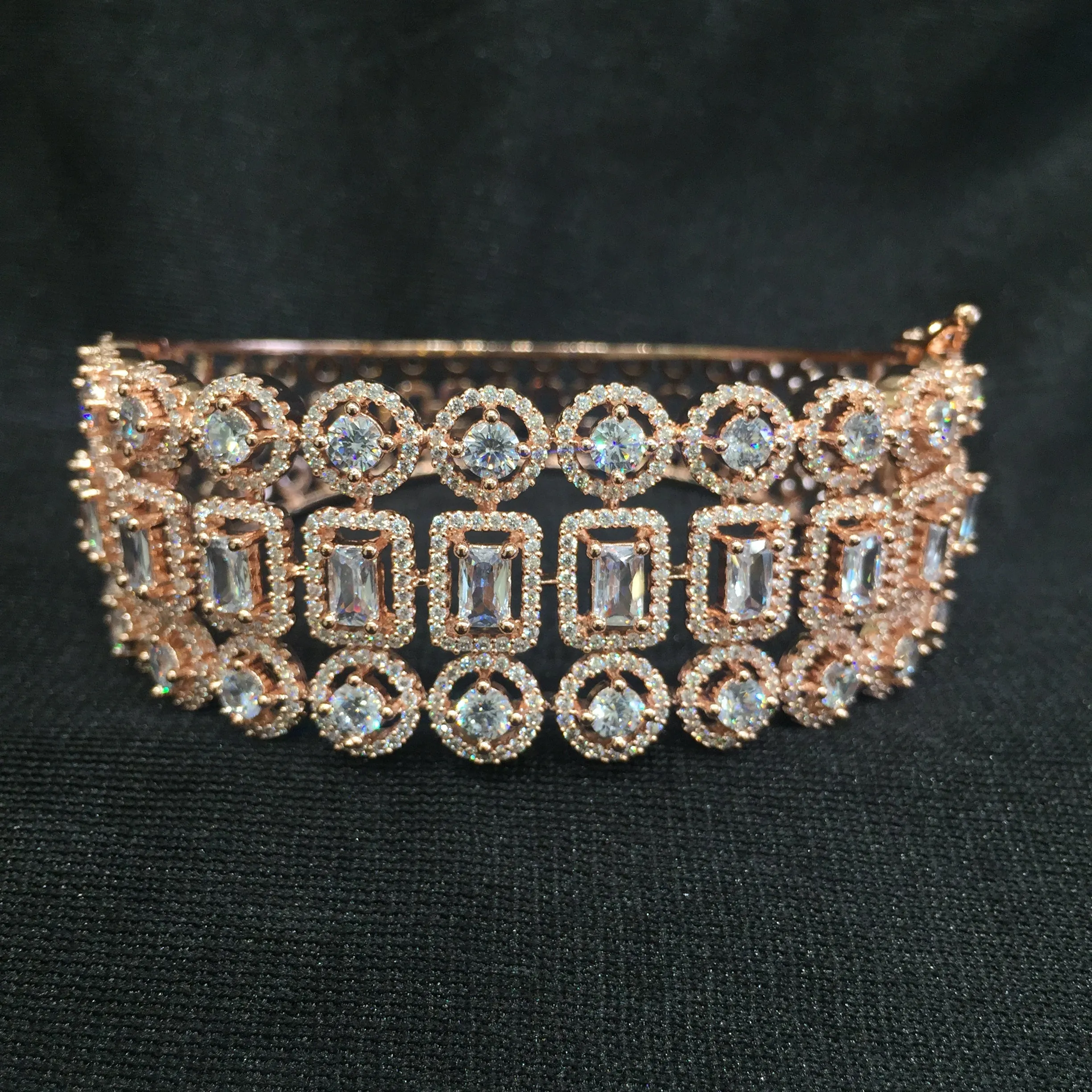 Zircon/AD Bracelet 6135-08