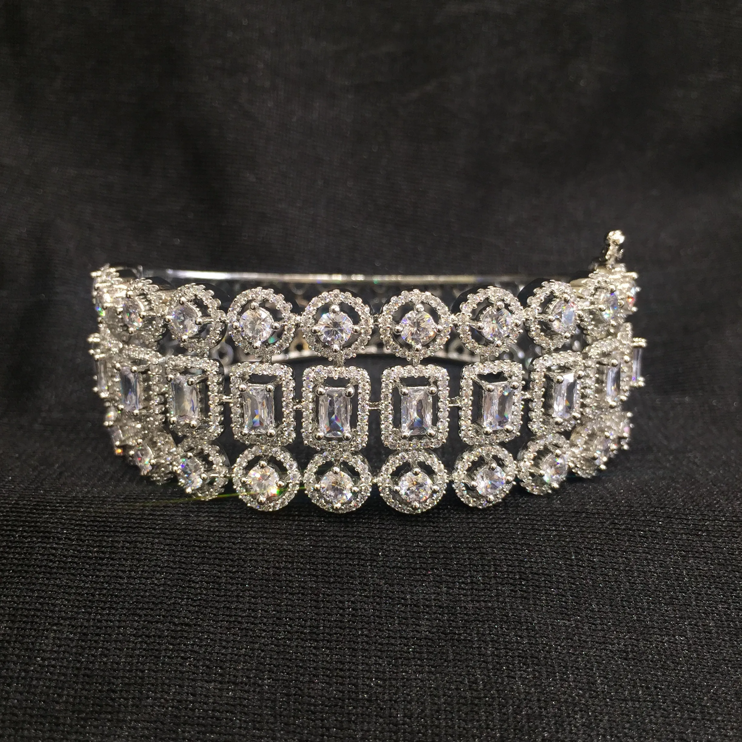 Zircon/AD Bracelet 6135-08