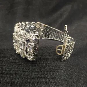 Zircon/AD Bracelet 6135-08